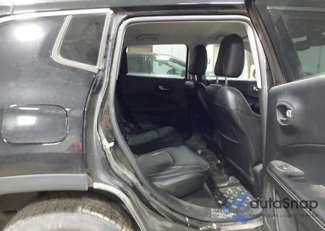 2018 Jeep Compass Latitude 4X4 from USA, damaged, VIN 3C4NJDBB4JT431678